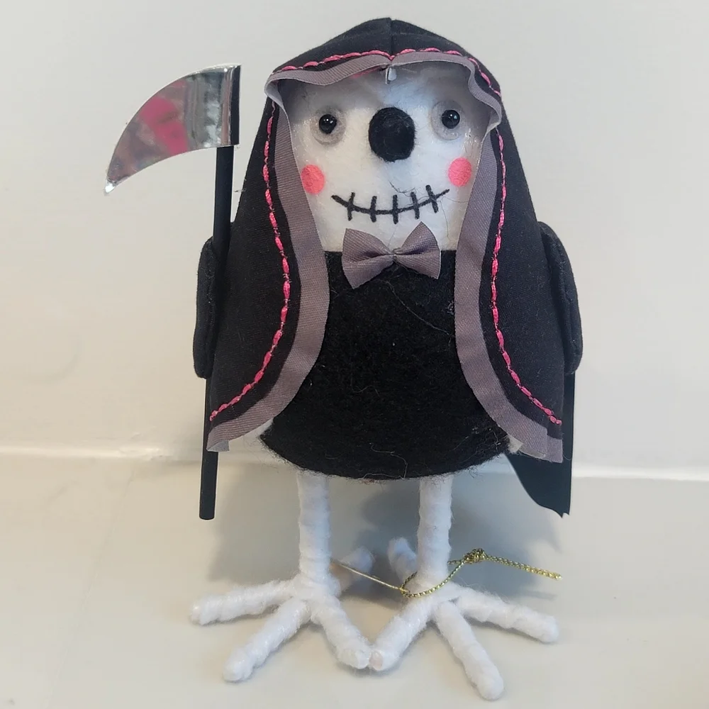 NEW Hyde & EEK! Boutique Featherly Friends 